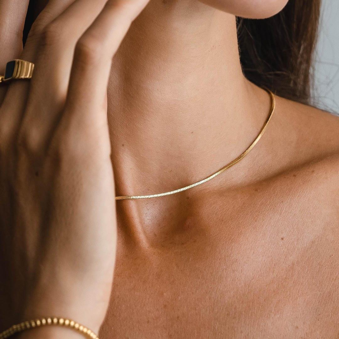 Céleste | Choker Carré en Or Serpent